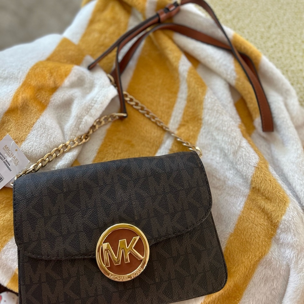 NWT Michael Kors Brown Crossbody with Gold Chain